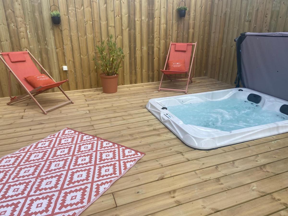 Les Lodges Du Quereux Chaillevette Εξωτερικό φωτογραφία