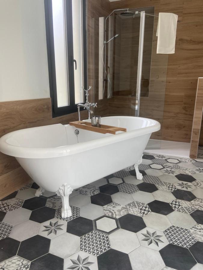Les Lodges Du Quereux Chaillevette Εξωτερικό φωτογραφία